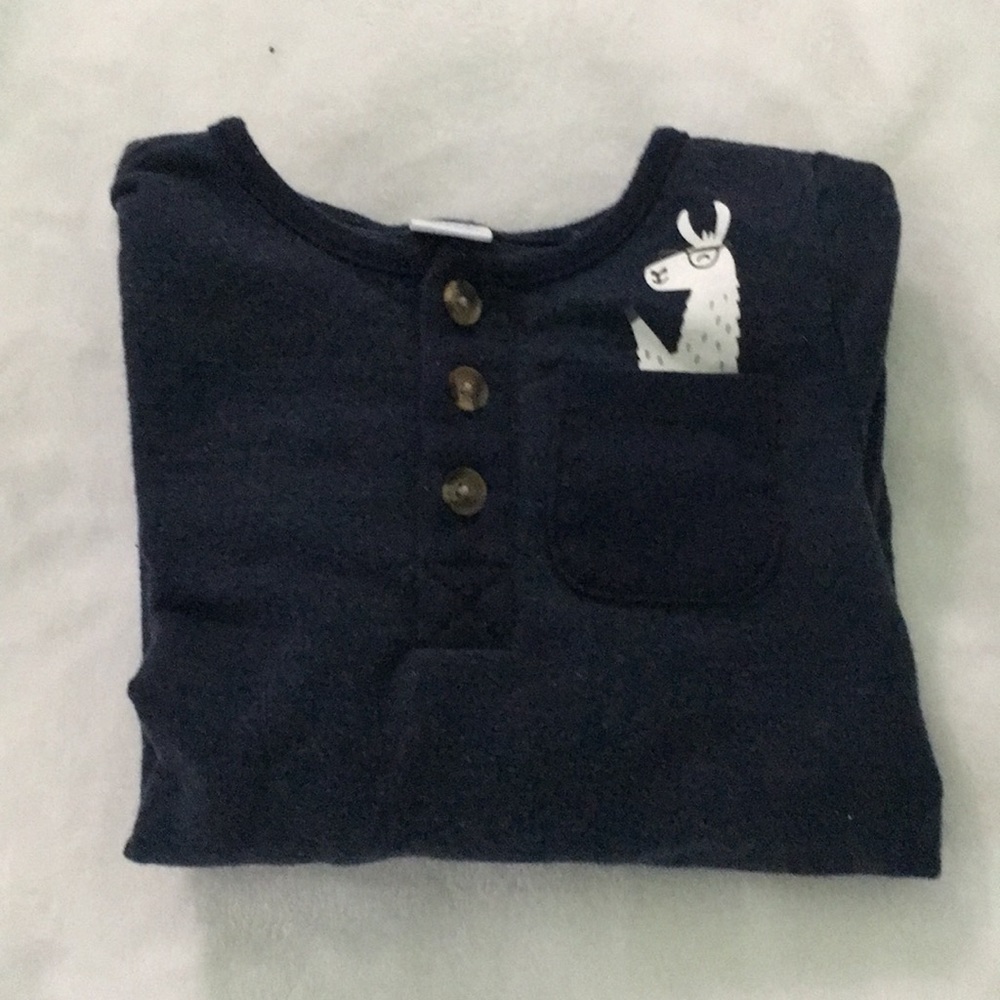 Old Navy onesie with pocket and buttons 6-9 months